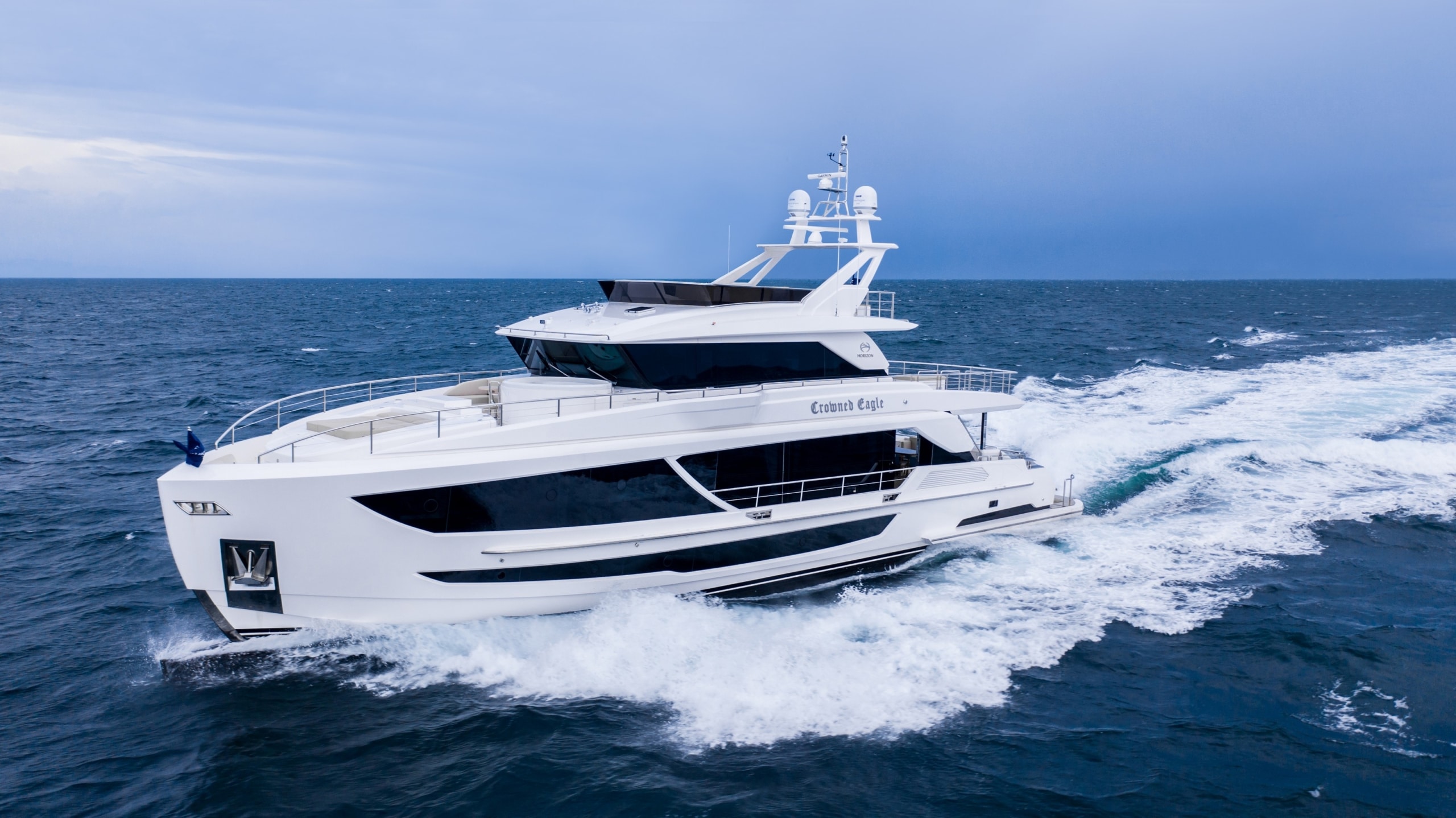 Horizon Yachts Launches FD92 - Horizon Yacht | Horizon Yachts For Sale ...